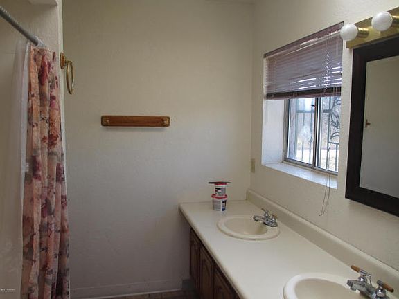 Master bath sink counter