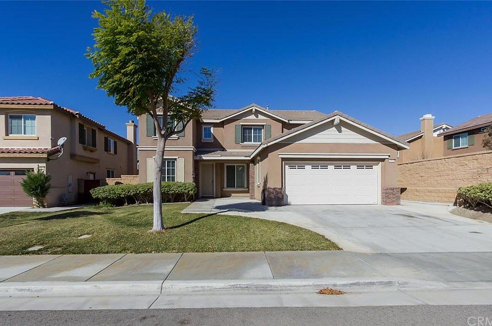 1st image of 40938 Carnegie Cir