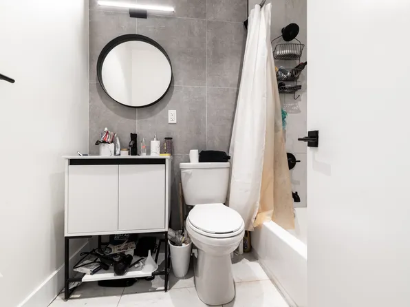 781 Washington Avenue image 9 of 29