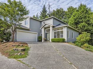 9038 NE 160th Pl, Kenmore, WA 98028