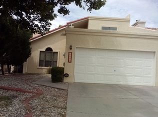 10705 Malaguena Ln NE, Albuquerque, NM 87111
