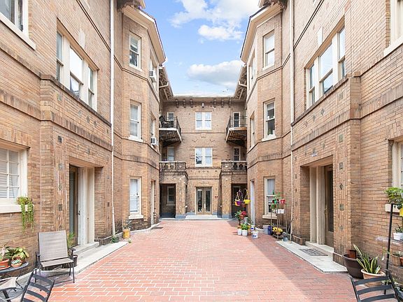 4th image of 2030 Highland Ave S APT F3