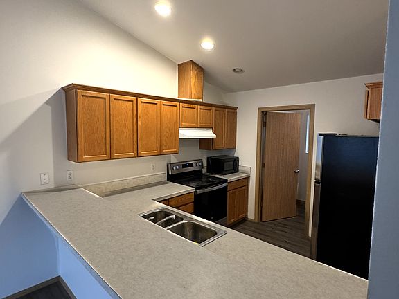4th image of 9607 50th Ave NE #A