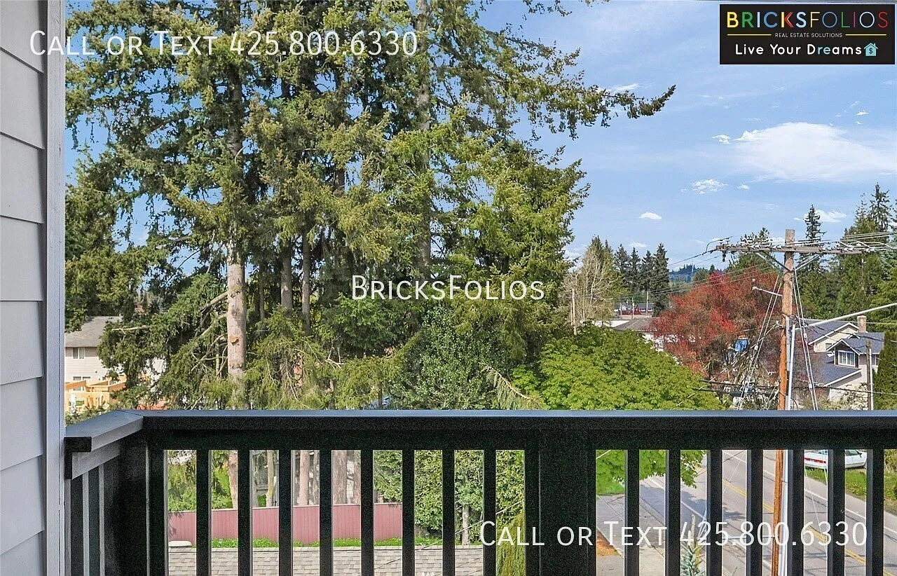 2 Bed | 2 Bath | Mini-Split A/C | In-Unit Washer & Dryer | Private Balcony — Photo 4