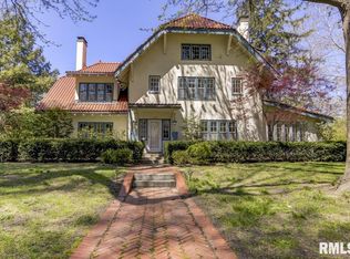 1703 S Wiggins Ave, Springfield, IL 62704