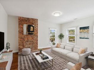 14 Munn St #C, Montclair, NJ 07042