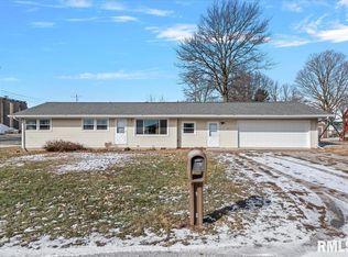 404 N Sylvan St, Ashland, IL 62612