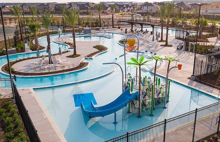 21630 Wave Hollow Dr — Photo 32