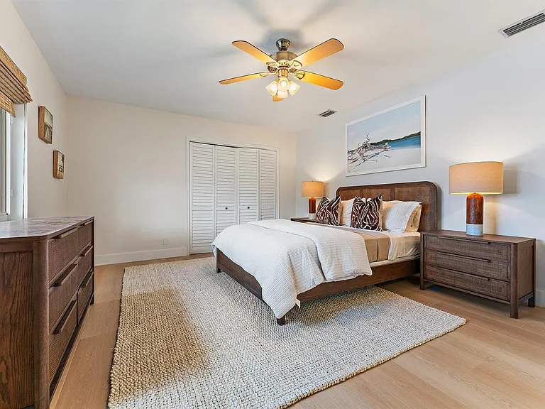 4300 Washington Rd — Photo 15