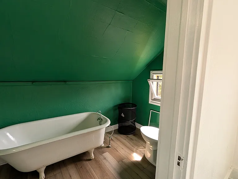 211 S 12th St #1 — Photo 8
