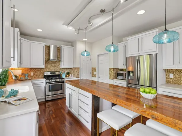 770 Gannon Way, Victoria, MN 55386