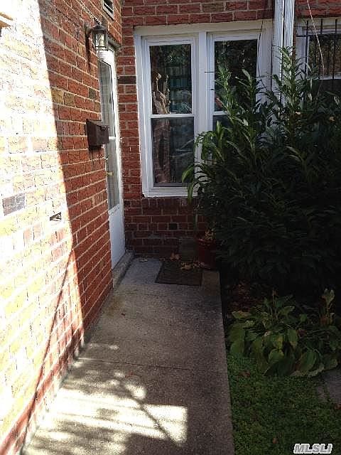 2nd image of 2735 Brown St