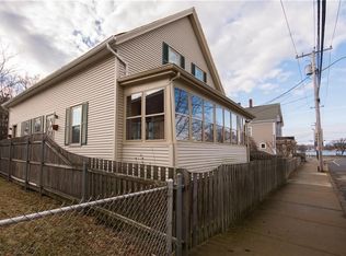 12 Washington St #2, Bristol, RI 02809