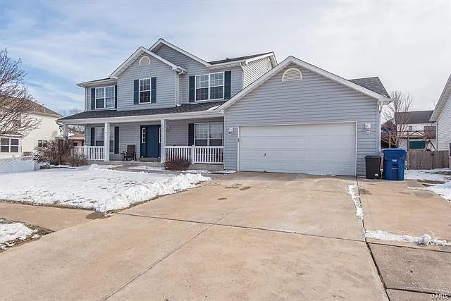 1226 Grand Canyon Dr photo 1