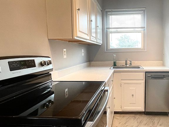 3rd image of 6182 Greenwood Dr APT 301