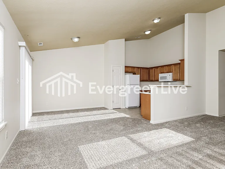 7826 Trisa Ct — Photo 4