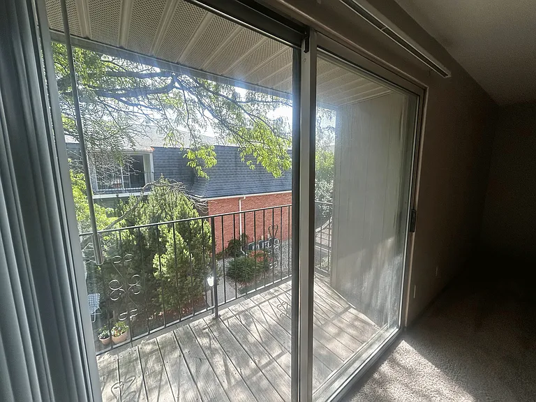 Kellogg Place Apartments — Photo 4