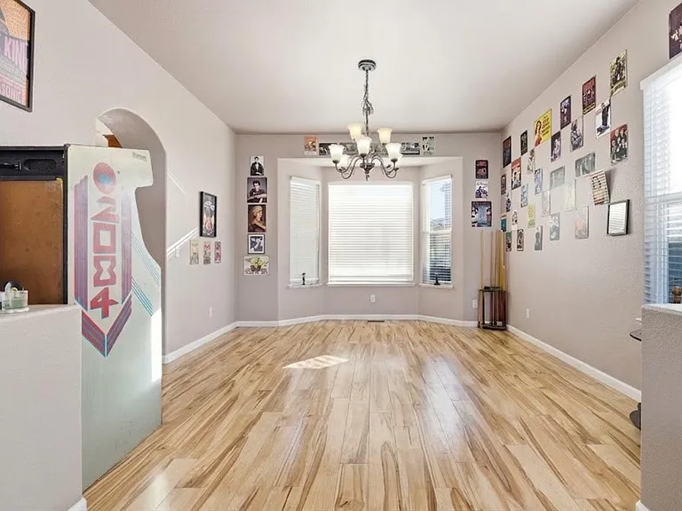 5412 Port Alice Way — Photo 9
