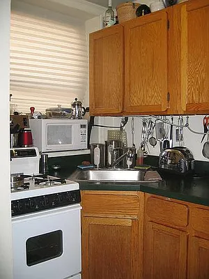 Rented by City Connections Realty | media 74