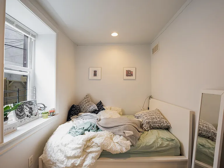 1528 Brown St #1 — Photo 12