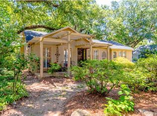 255 N Summit St, Fairhope, AL 36532