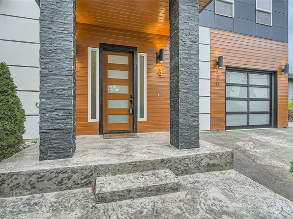 430 167th Avenue SE, Bellevue, WA 98008