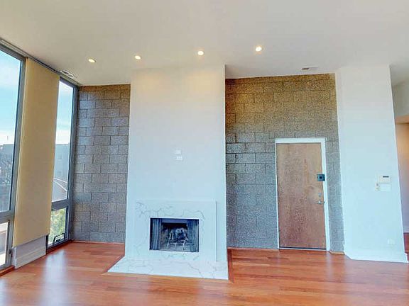 3rd image of 912 N Elston Ave Unit 306