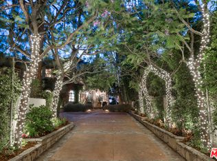 12072 Crest Ct, Beverly Hills, CA 90210