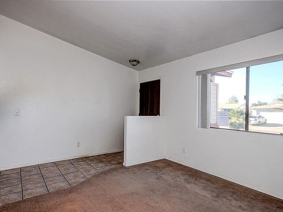 4th image of 1765 W Great Oak Dr