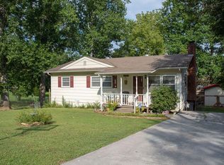 245 Mountain View Rd, Caryville, TN 37714