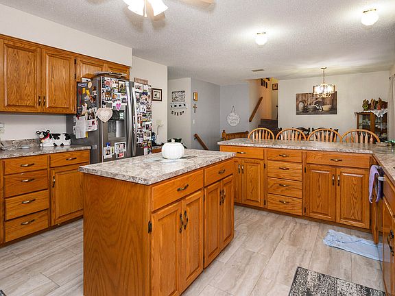 4th image of 3226 Devon Dr