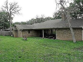 4805 Chapel Springs Ct, Arlington, TX 76017