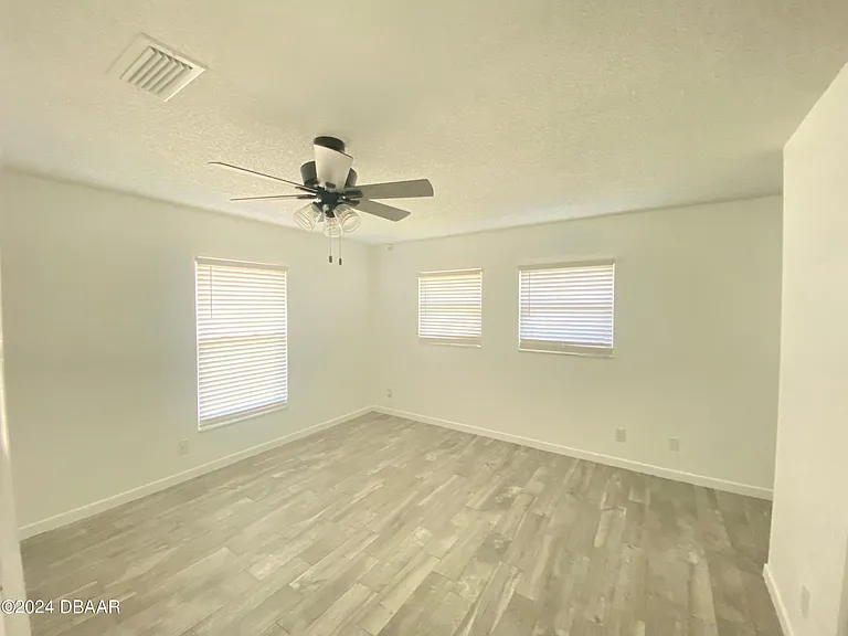 12 Ocean Crest Dr — Photo 13