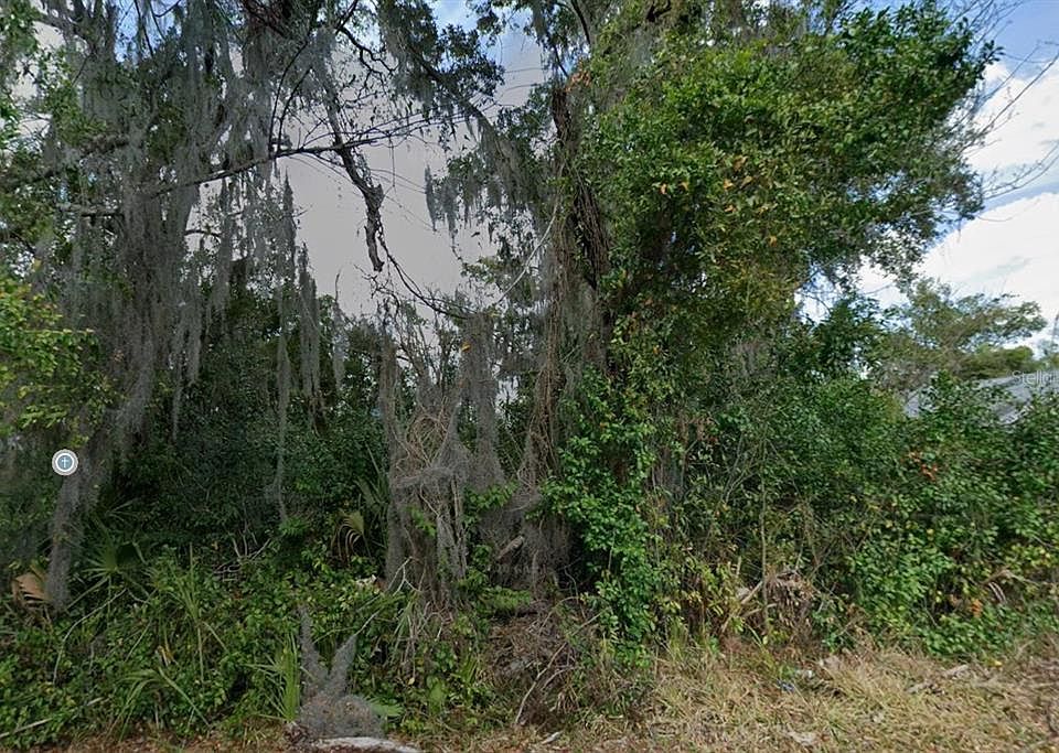 1st image of Vacant NW 6TH AVENUE LOT 6