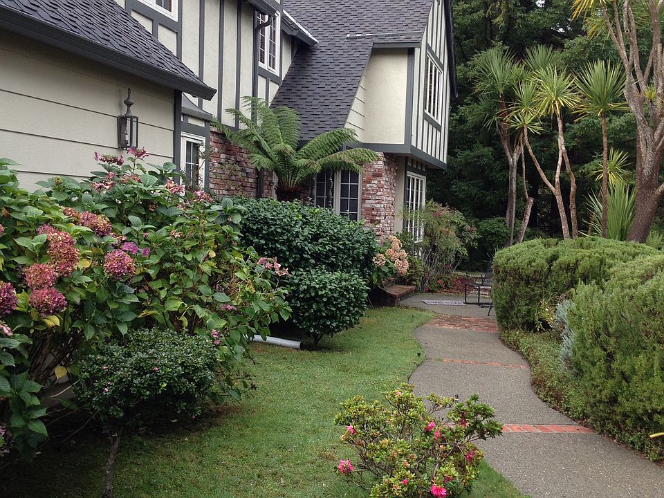 1st image of 2540 Skyfarm Dr