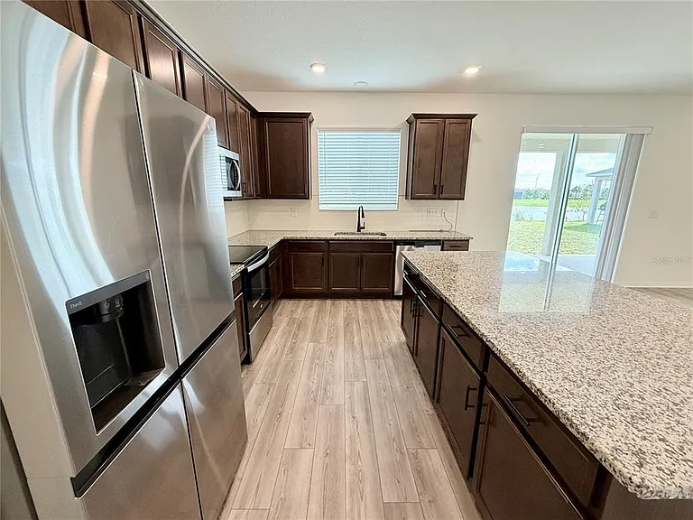 9544 Sandy Bluffs Cir — Photo 5