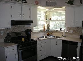 2nd image of 763 Harvard Dr