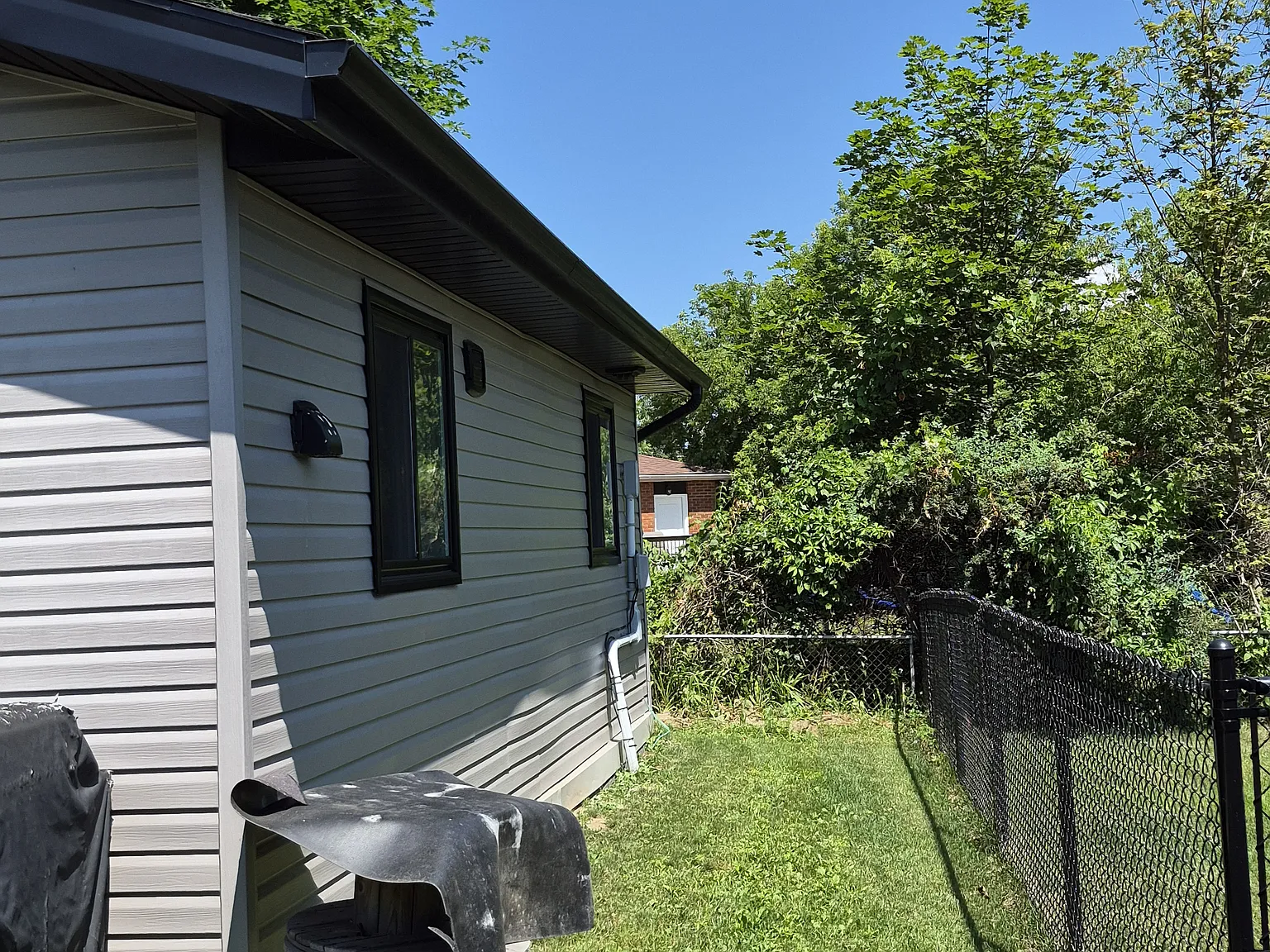 Little Ave 212 — Photo 2