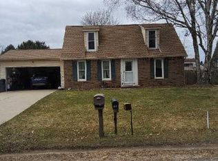 596 Kimberly St, Galesburg, MI