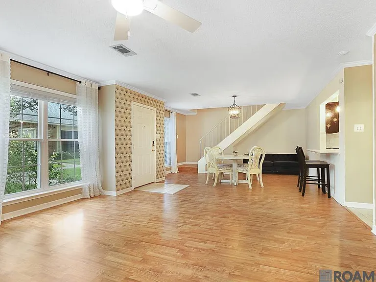 12417 Coursey Blvd — Photo 3