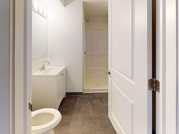 5th image of 5840 N 13th St #205