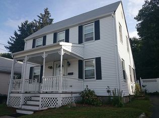 537 Lagrange St, West Roxbury, MA 02132