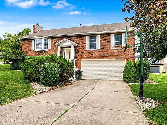 2nd image of 1830 Ashley Dr