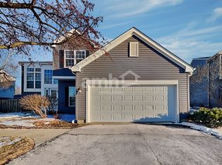 626 David St, Lake In The Hills, IL 60156