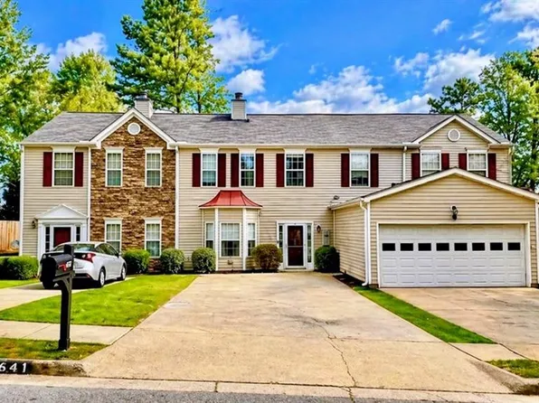 4641 Crawford Oaks Dr, Oakwood, GA 30566