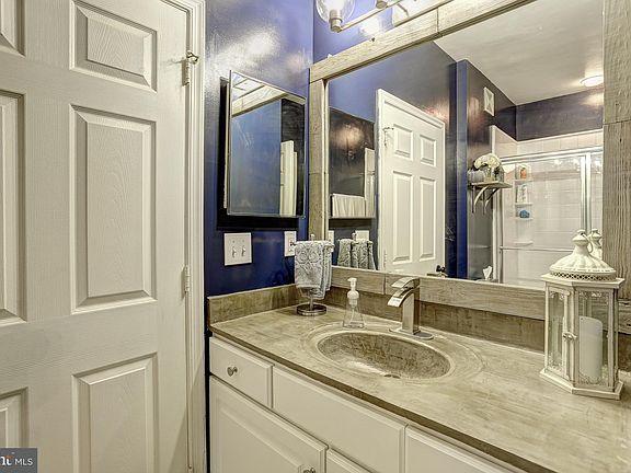 4th image of 3501 Piney Woods Pl APT A002
