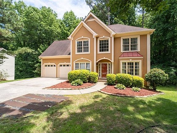 3rd image of 3089 Kaley Dr NW