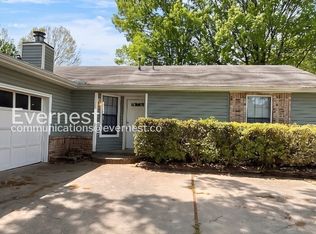 24 Wagon Wheel Ct, Little Rock, AR 72211