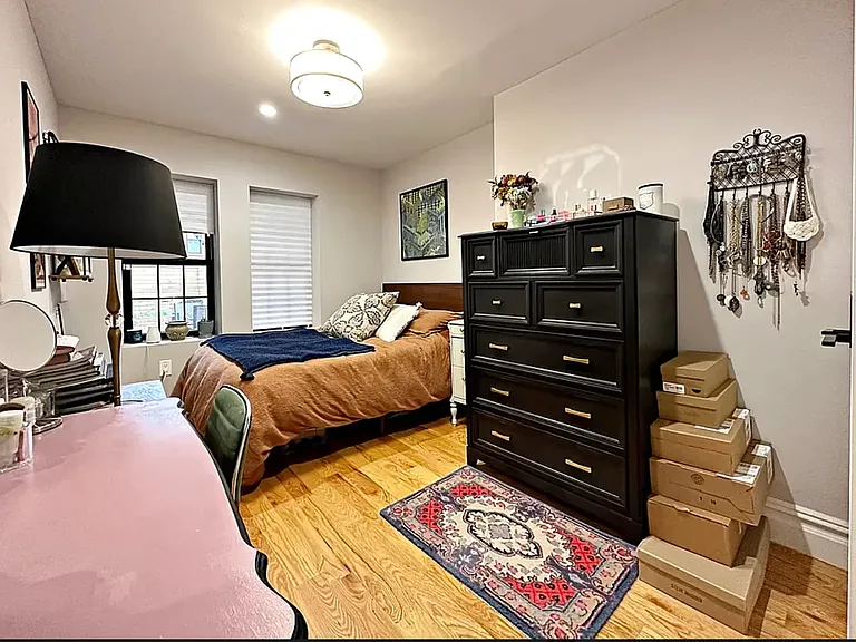242 Covert St #1A — Photo 7