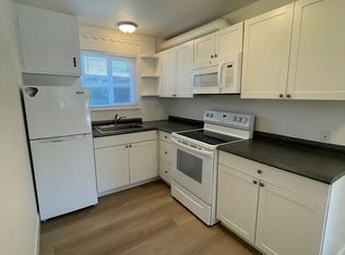 555 Dexter St APT N, Santa Rosa, CA 95404